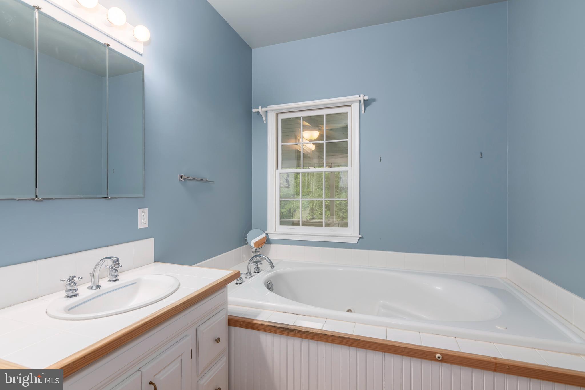 412 FRIENDSHIP DRIVE