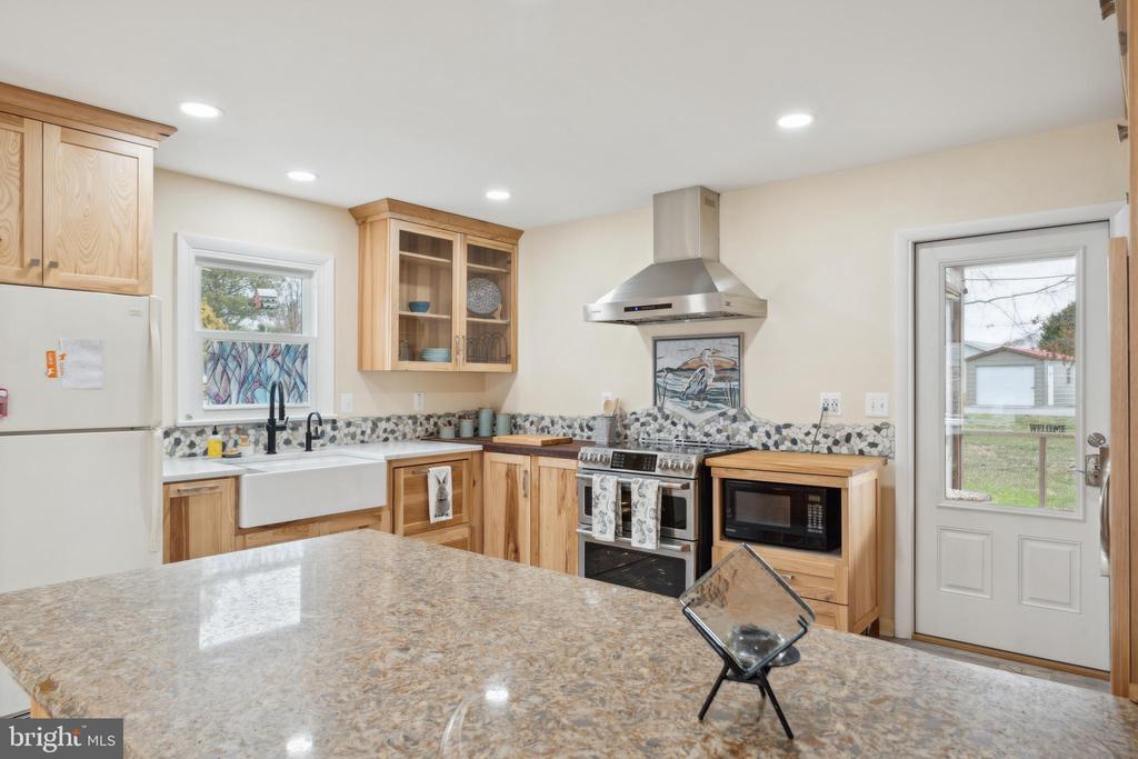 227 LOVE POINT AVENUE