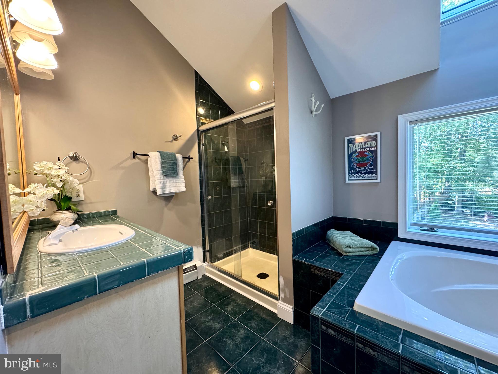 211 QUEEN ANNE ROAD