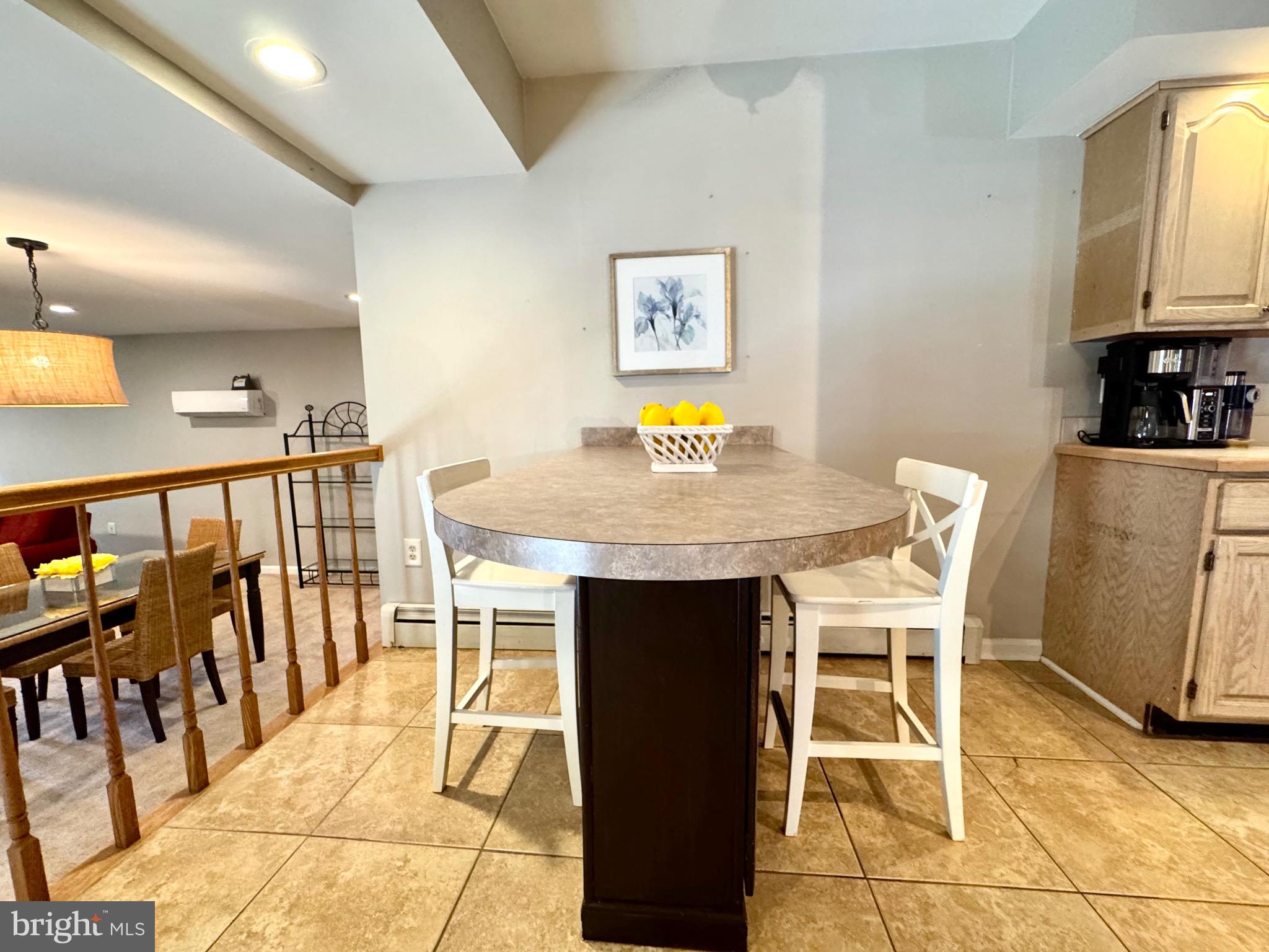 211 QUEEN ANNE ROAD