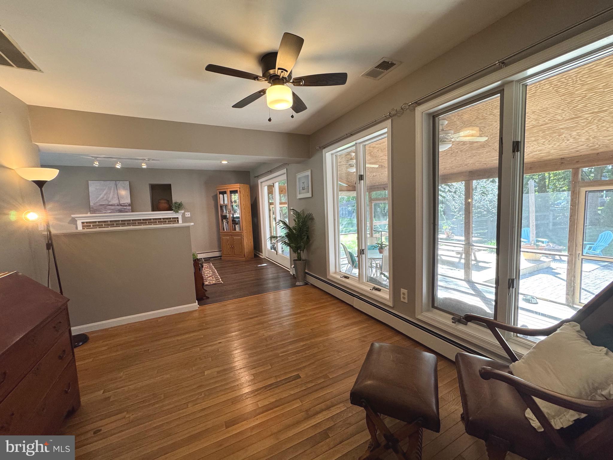 211 QUEEN ANNE ROAD