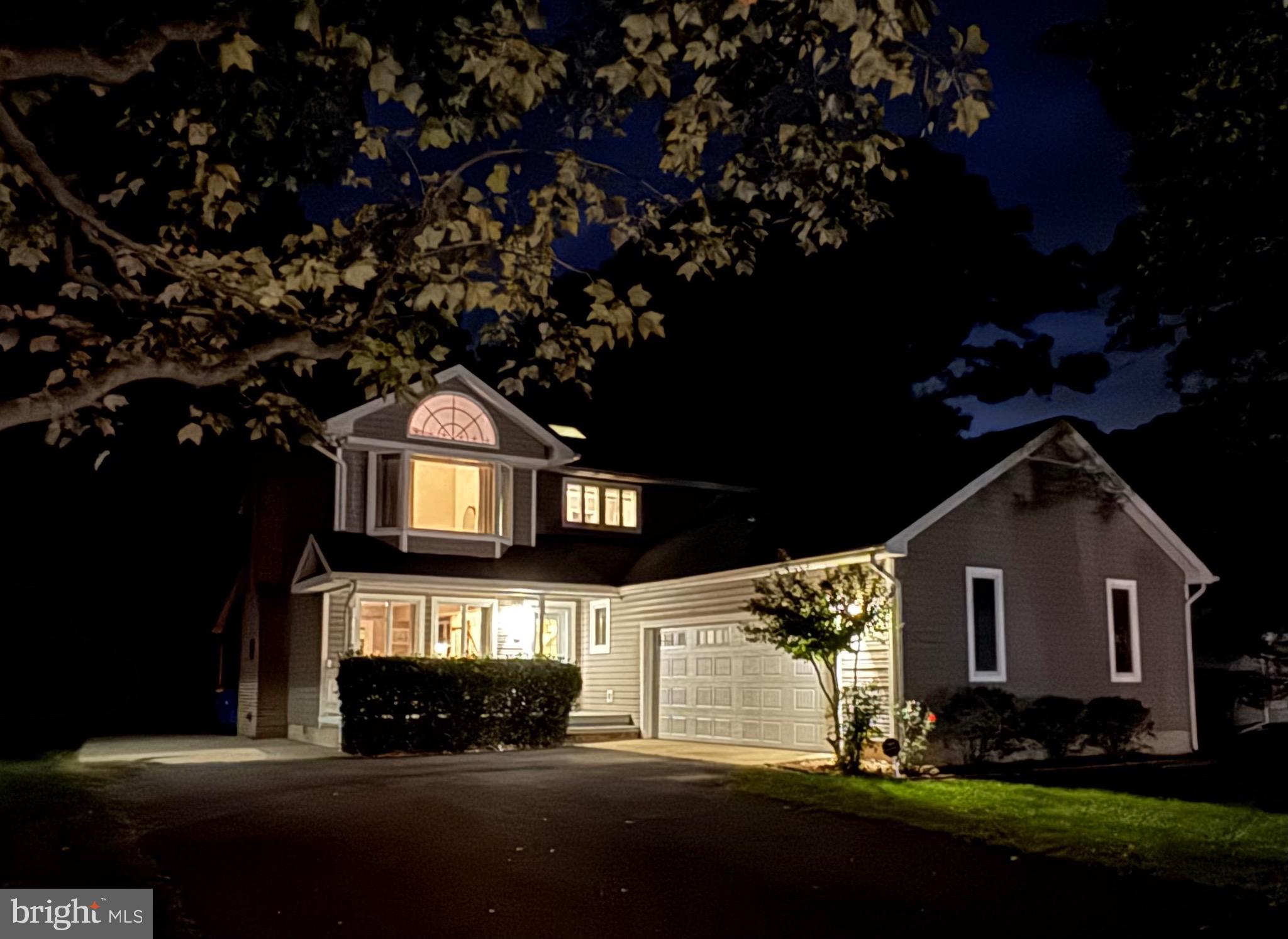 211 QUEEN ANNE ROAD