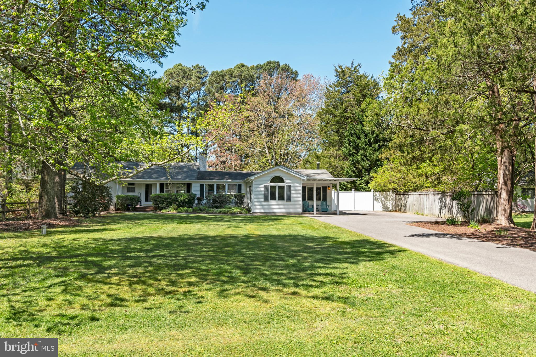 7630 TRED AVON CIRCLE