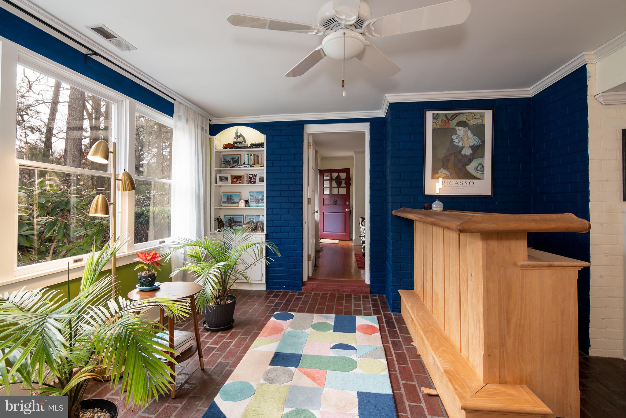 7630 TRED AVON CIRCLE