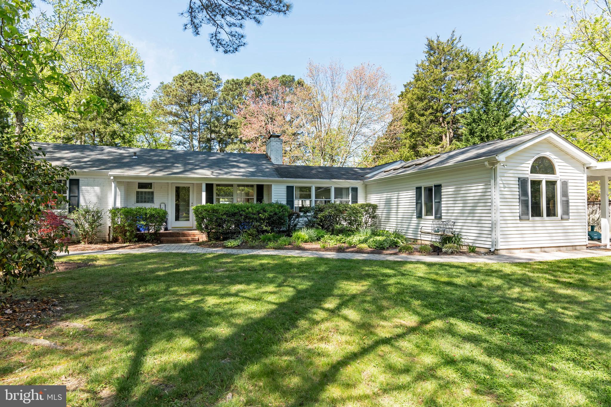 7630 TRED AVON CIRCLE