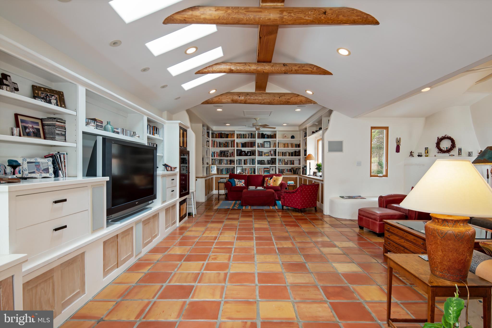 7630 TRED AVON CIRCLE