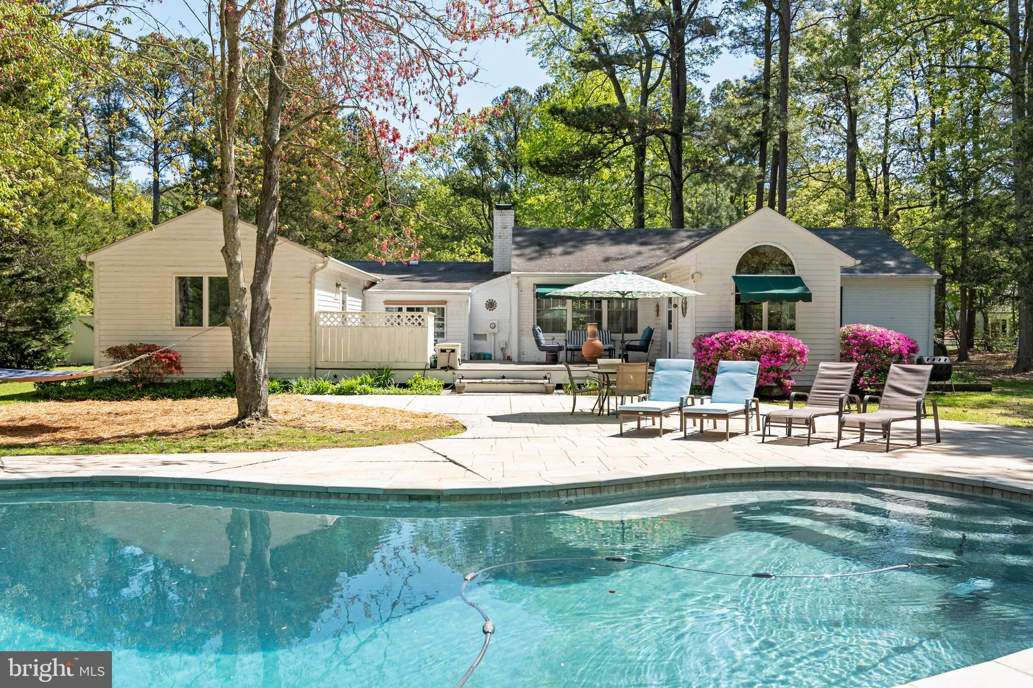 7630 TRED AVON CIRCLE