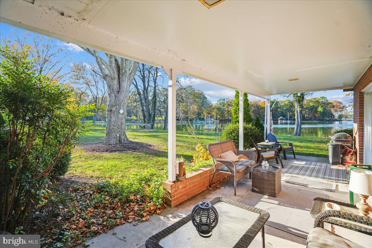 8623 NORTHBEND CIRCLE