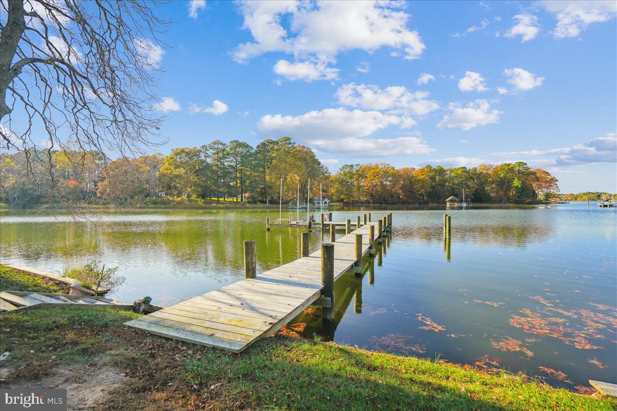 8623 NORTHBEND CIRCLE