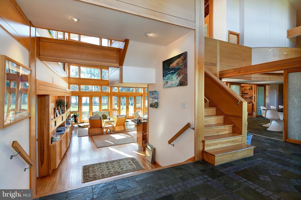 10205 KINTORE DRIVE