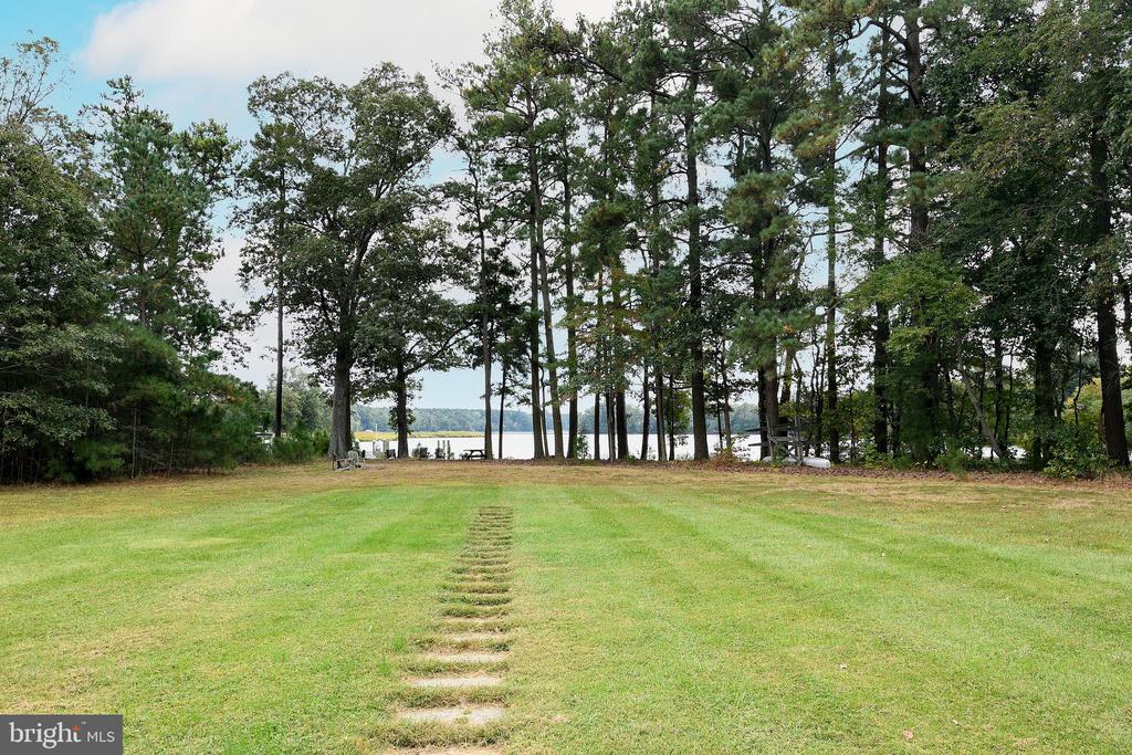 10205 KINTORE DRIVE