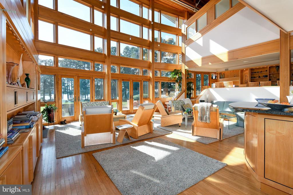 10205 KINTORE DRIVE