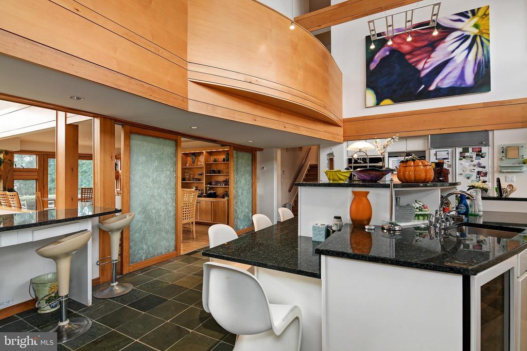 10205 KINTORE DRIVE