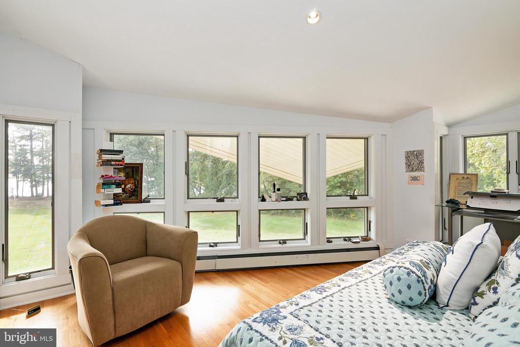 10205 KINTORE DRIVE