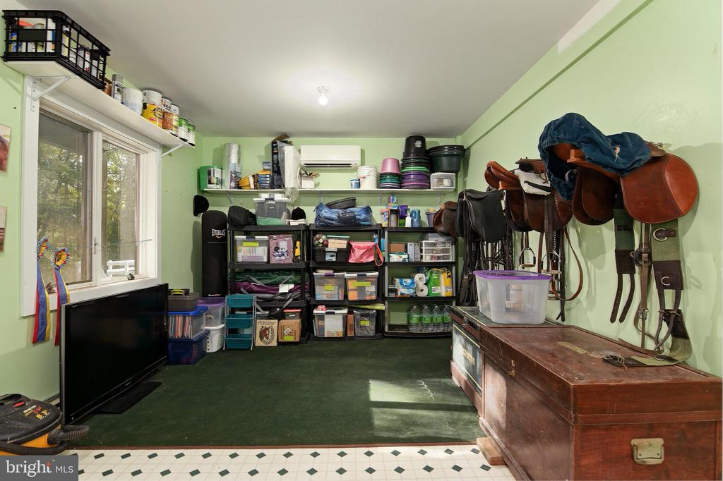 10205 KINTORE DRIVE