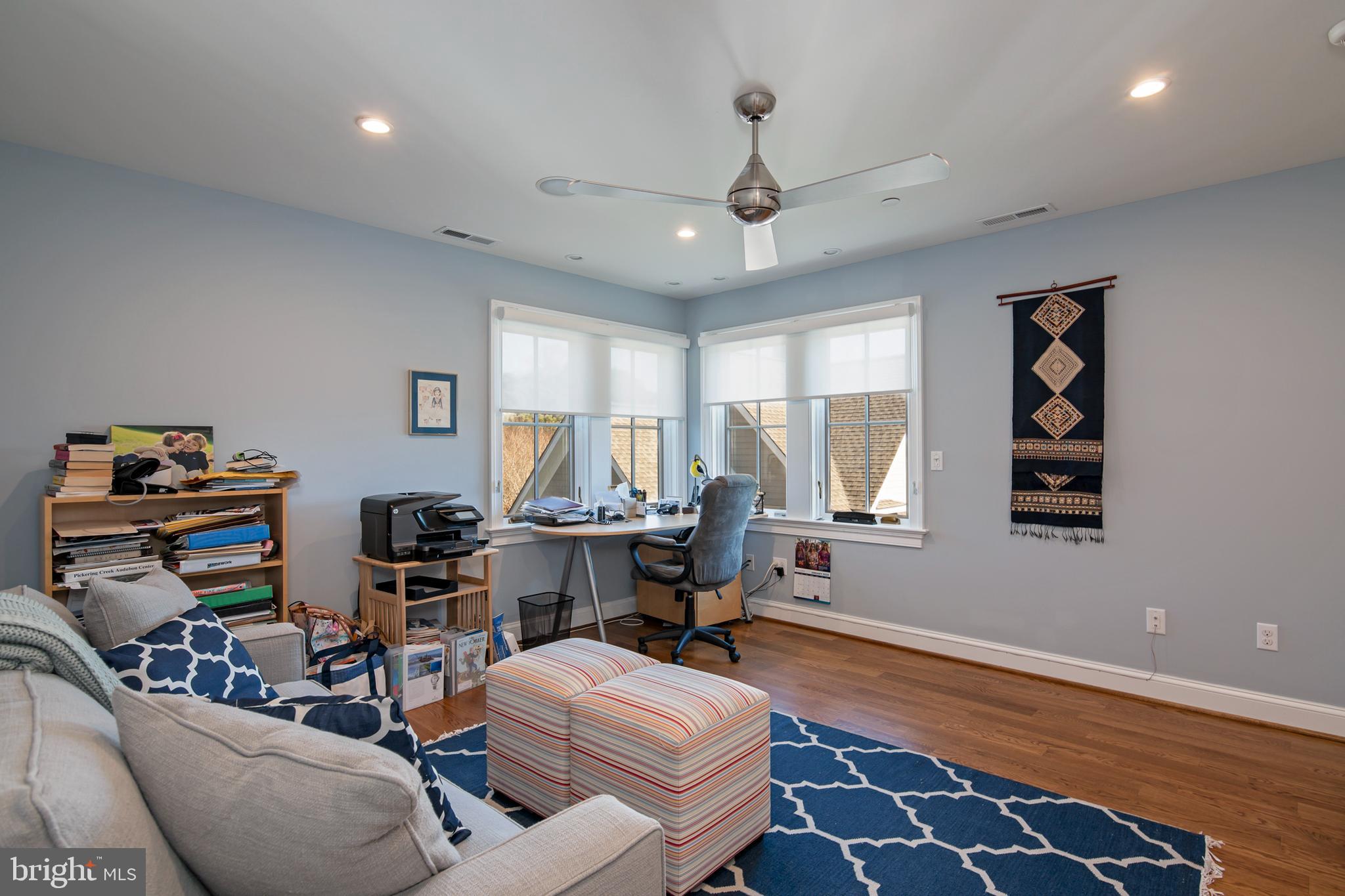 26404 PRESQUILE DRIVE N