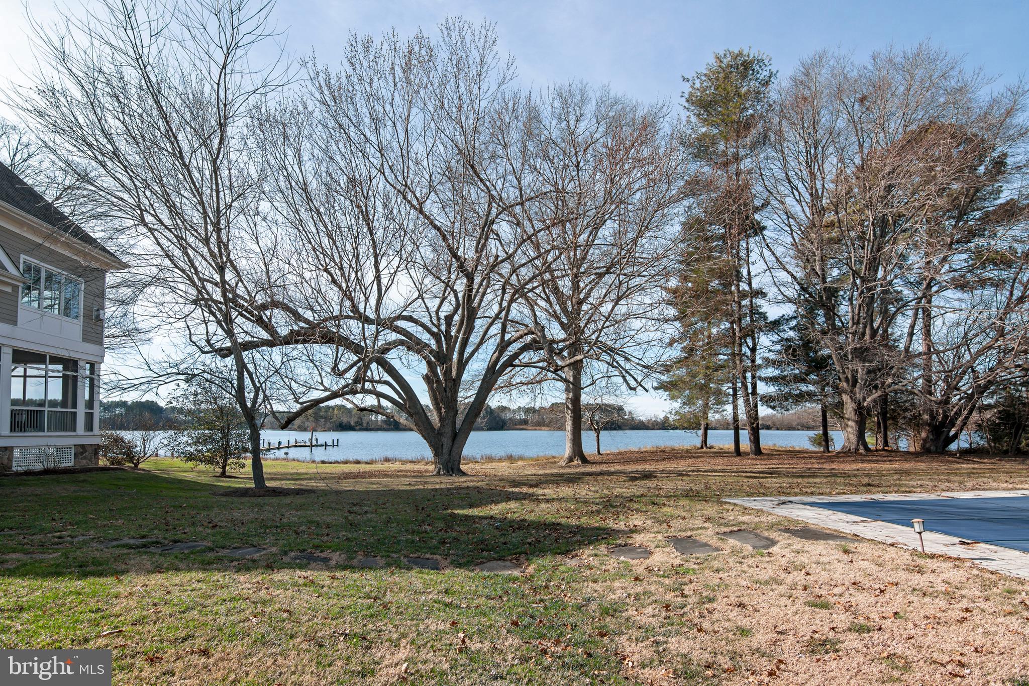 26404 PRESQUILE DRIVE N