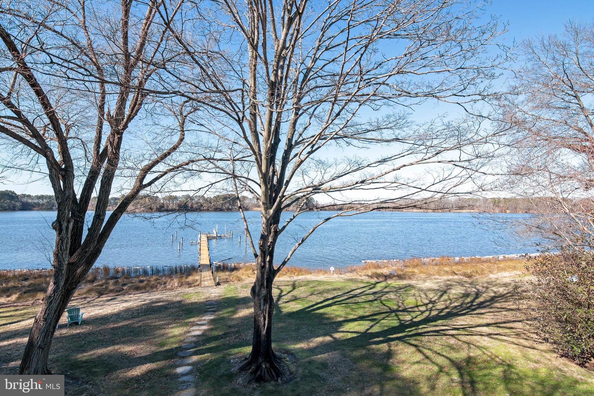 26404 PRESQUILE DRIVE N