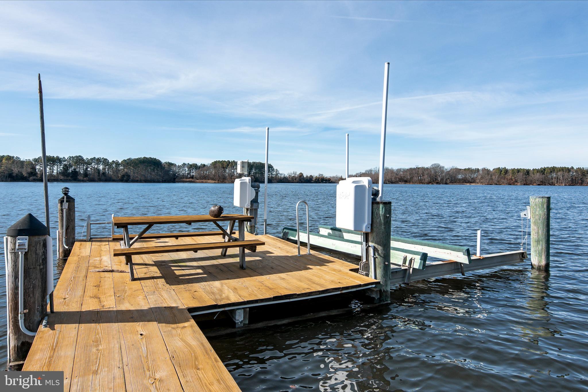 26404 PRESQUILE DRIVE N