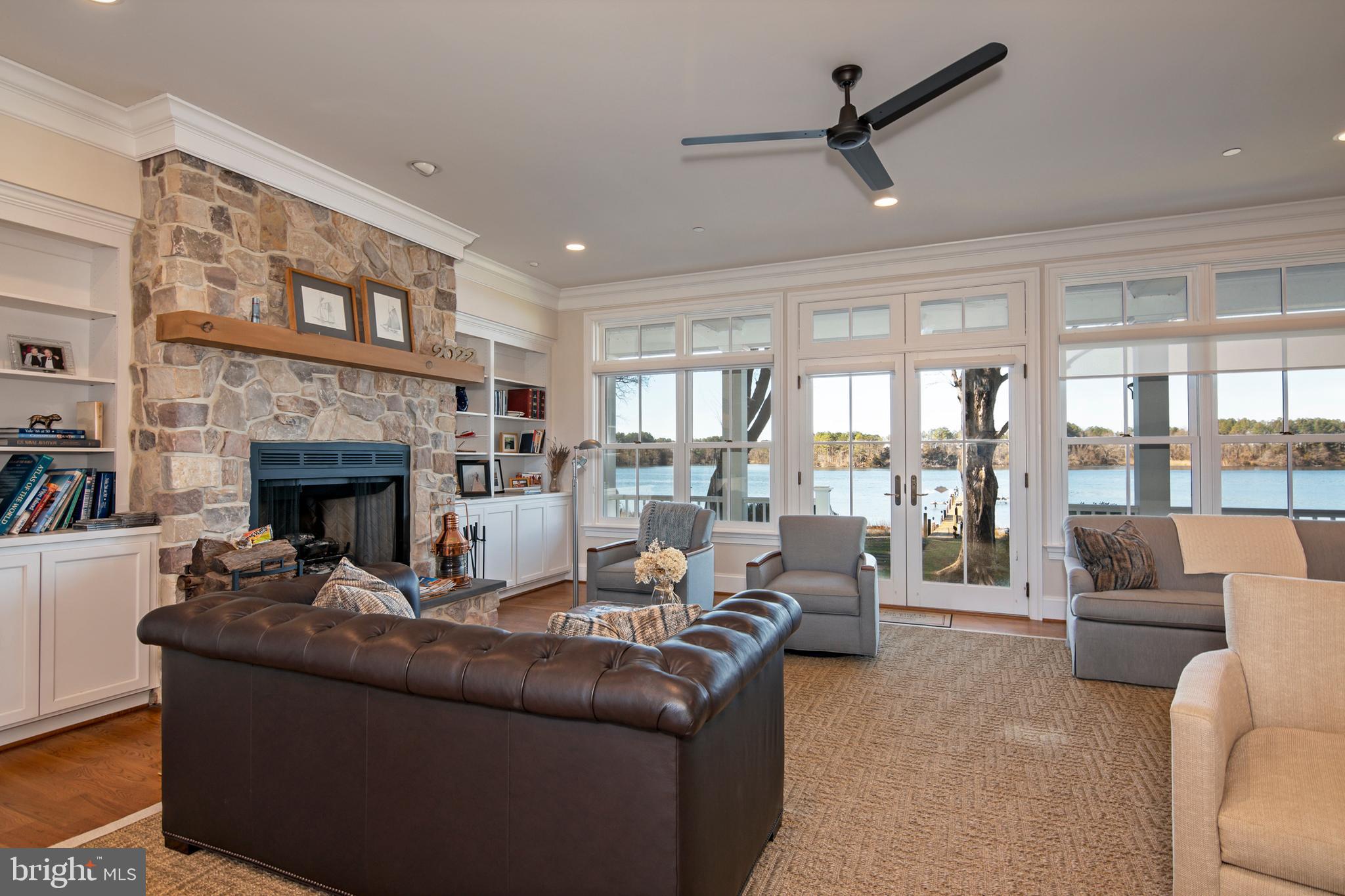 26404 PRESQUILE DRIVE N