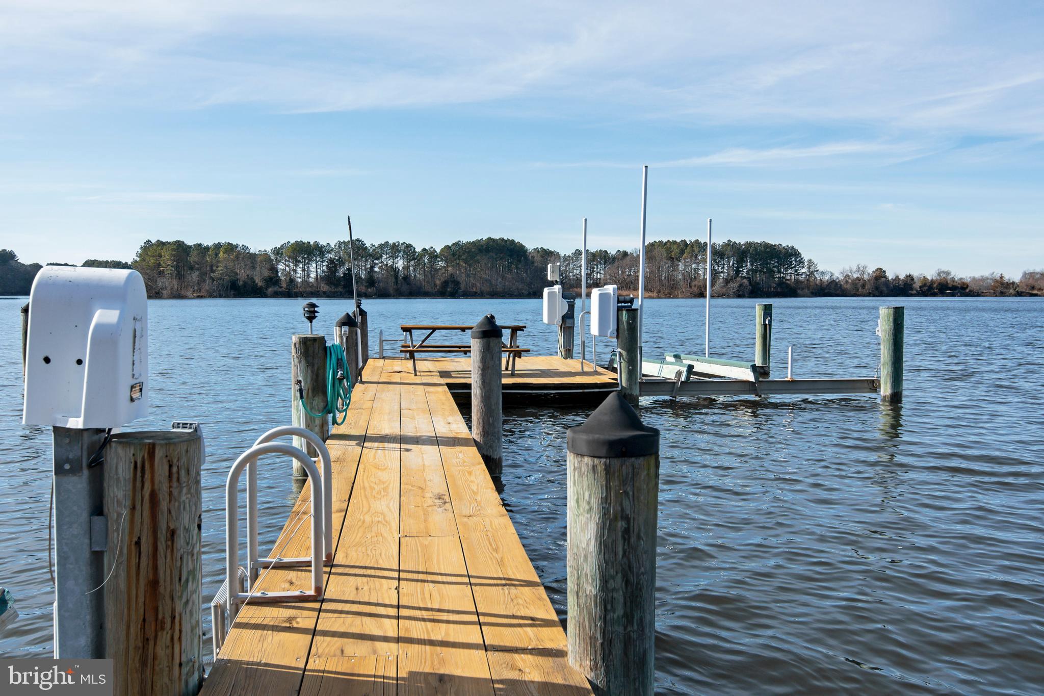 26404 PRESQUILE DRIVE N