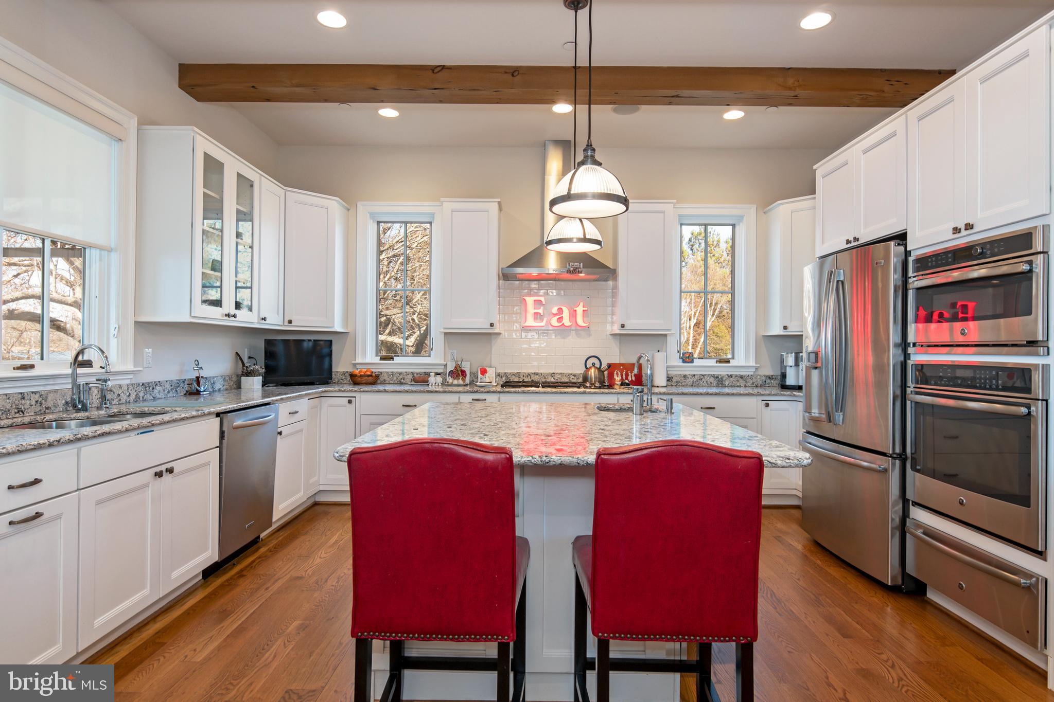 26404 PRESQUILE DRIVE N