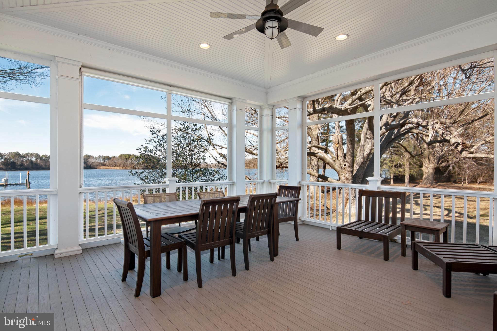 26404 PRESQUILE DRIVE N