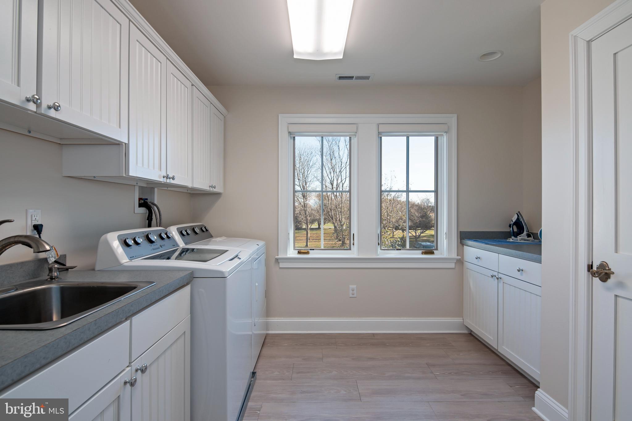 26404 PRESQUILE DRIVE N