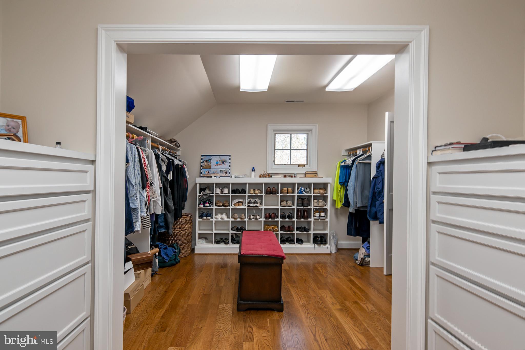 26404 PRESQUILE DRIVE N