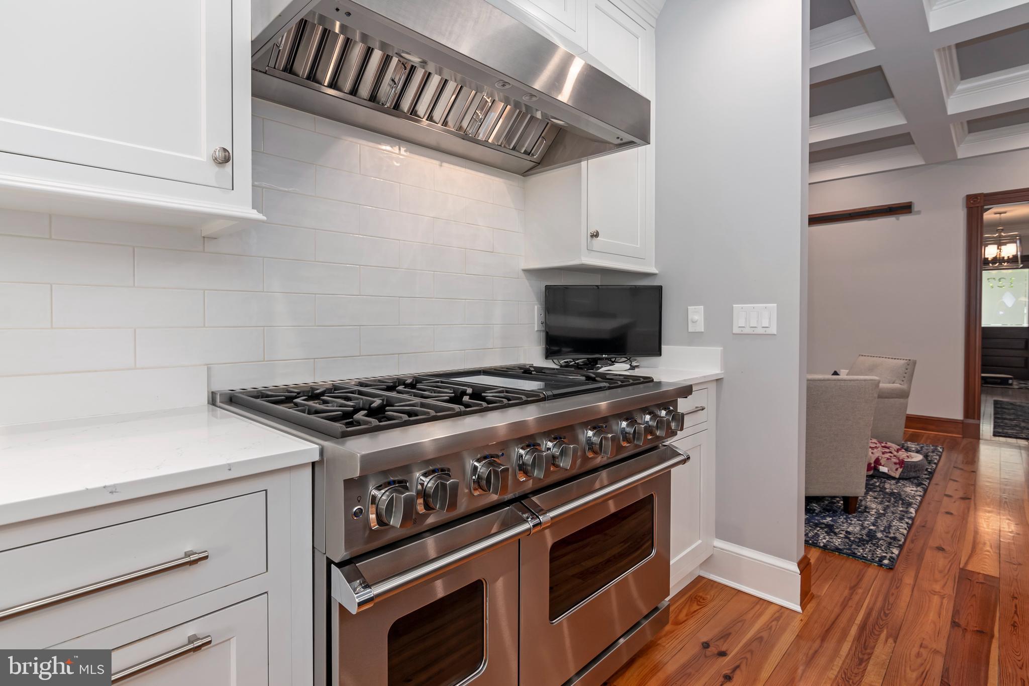 127 S HARRISON STREET