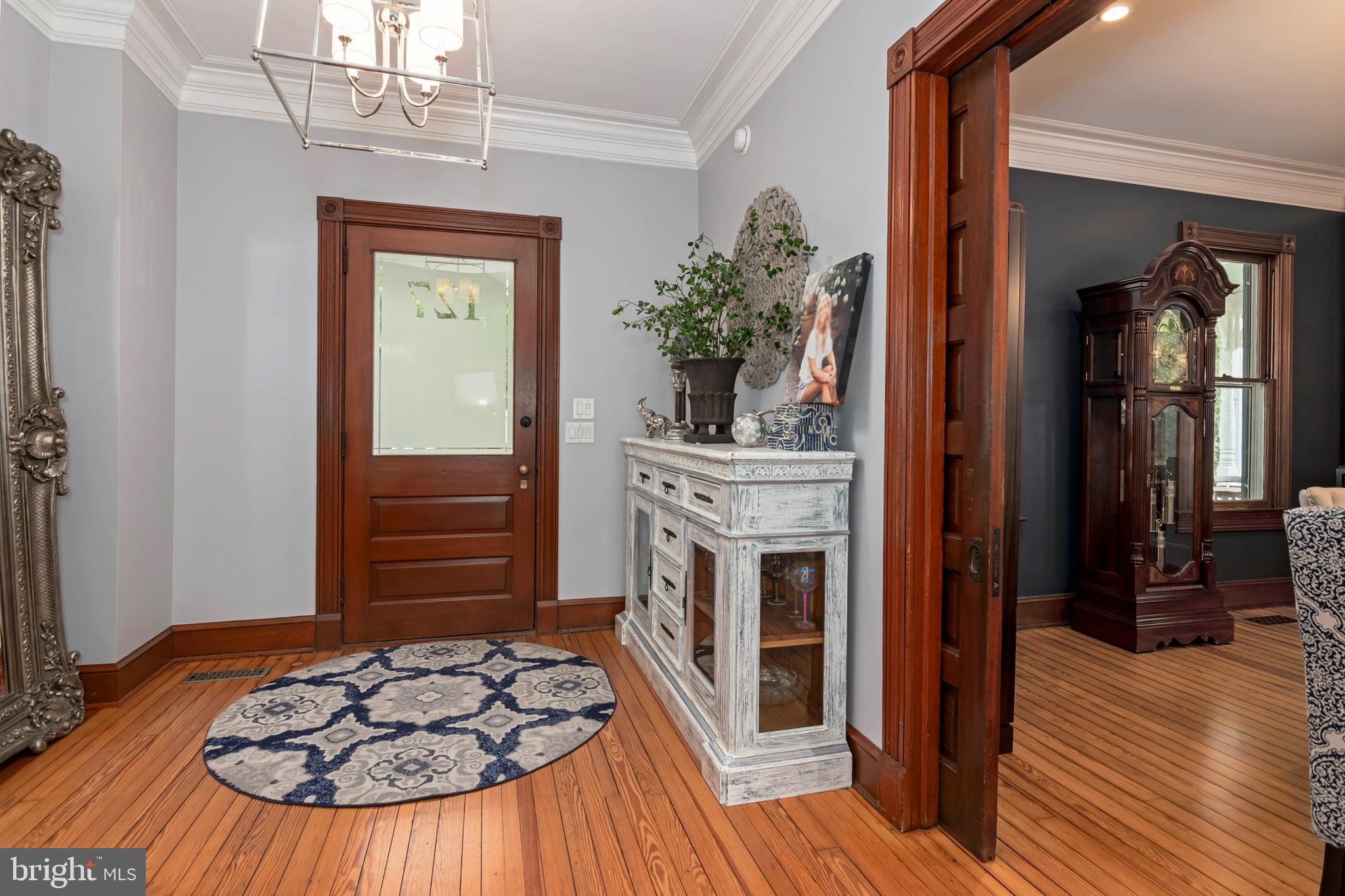 127 S HARRISON STREET