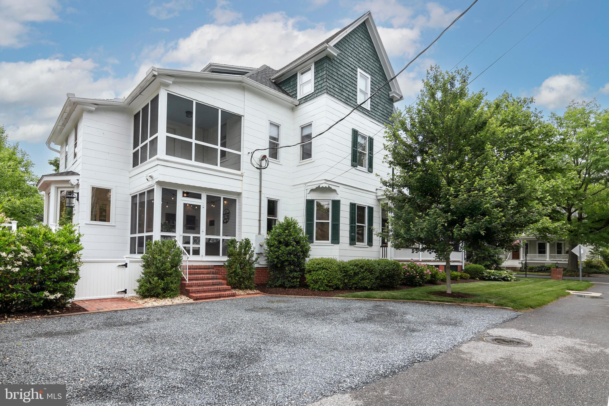 127 S HARRISON STREET