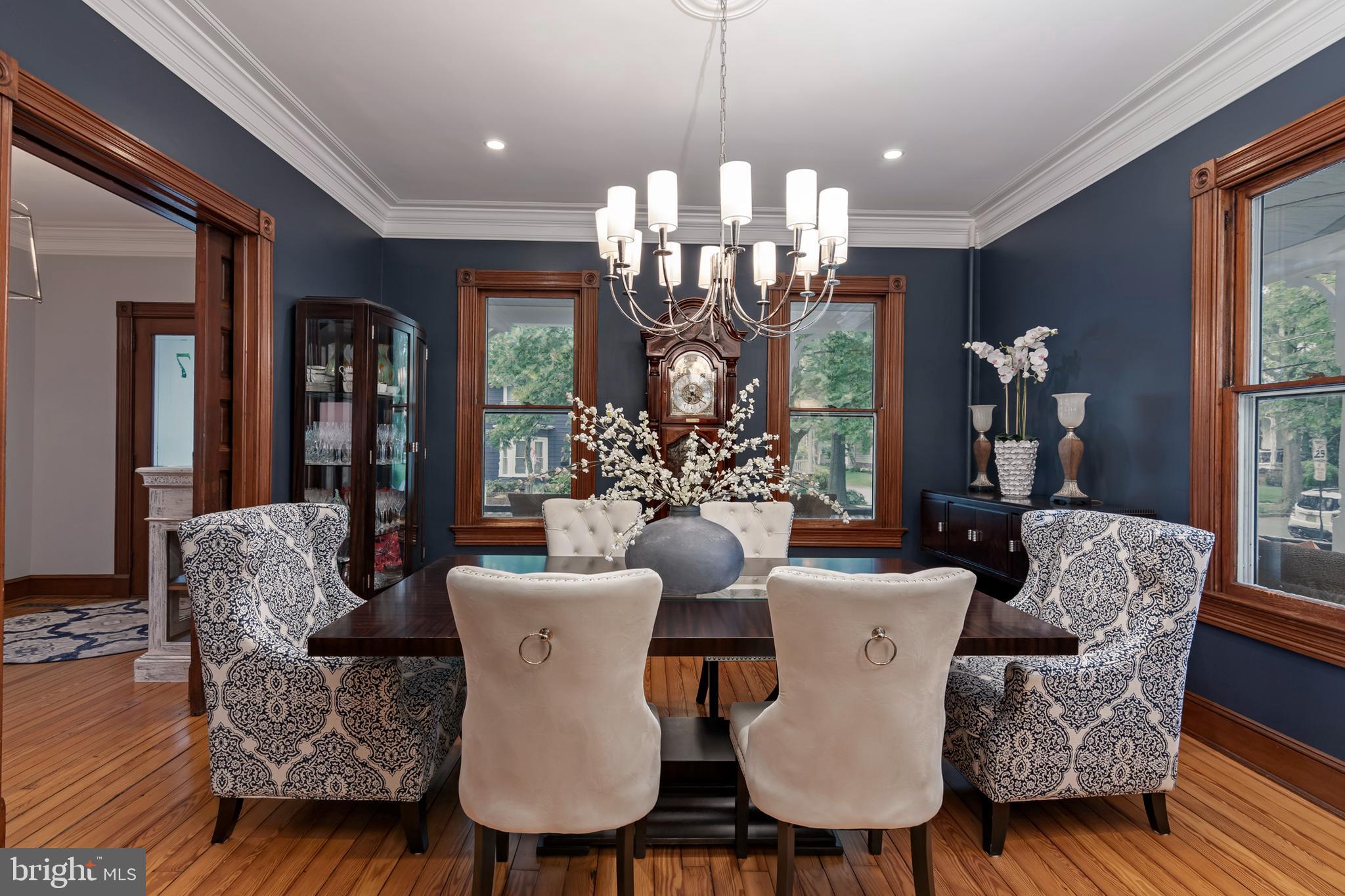 127 S HARRISON STREET