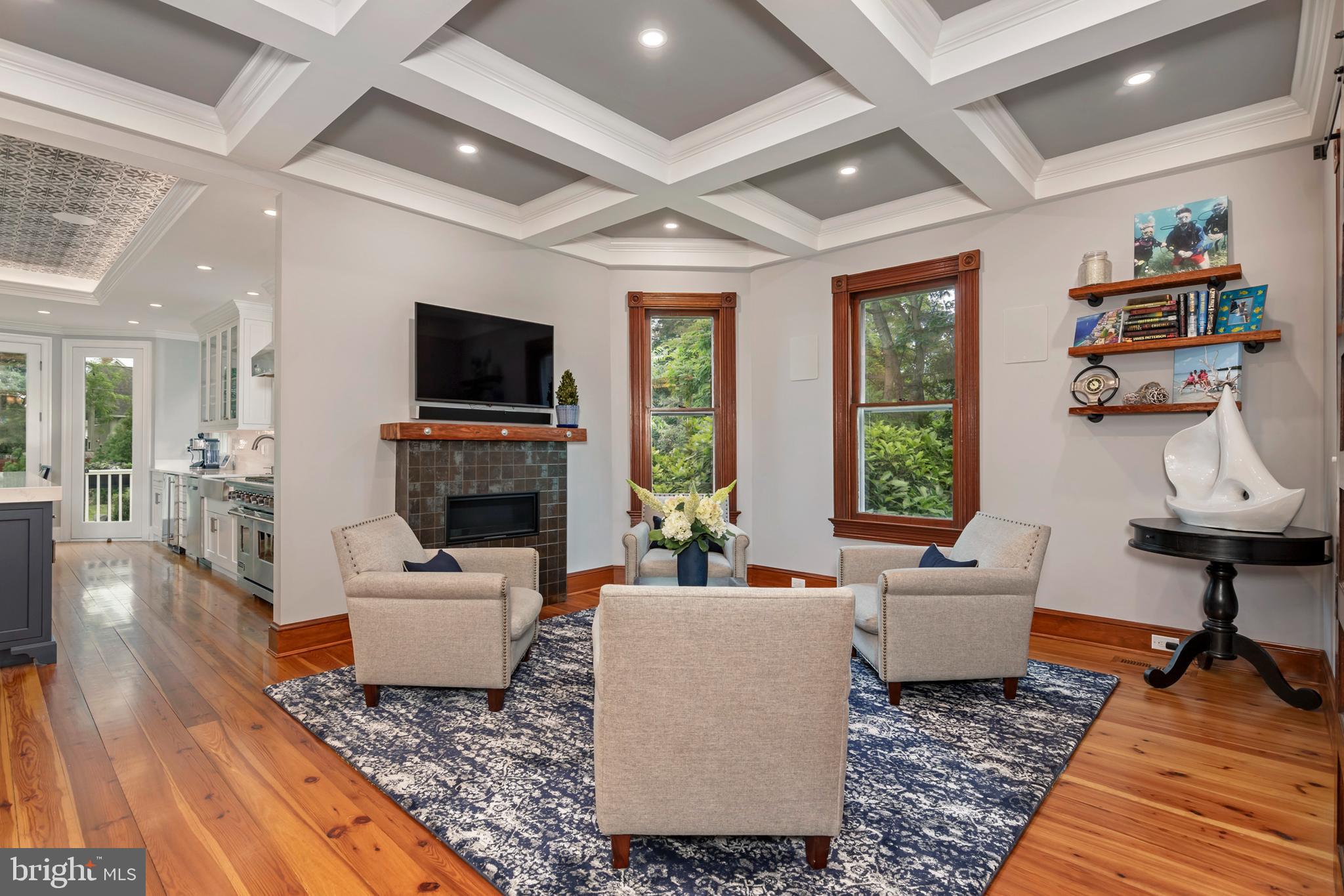 127 S HARRISON STREET