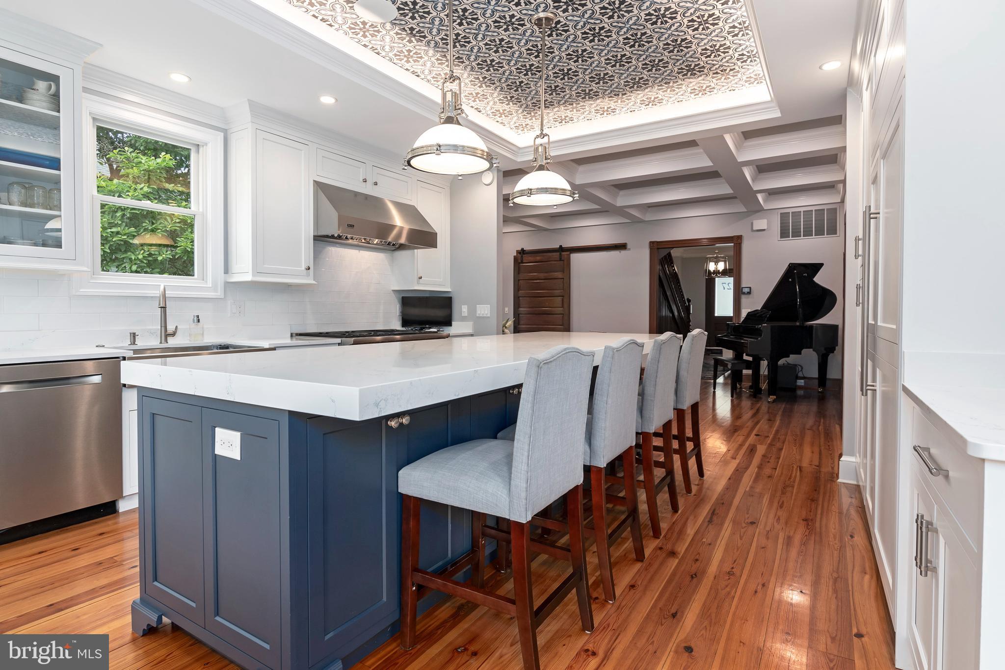 127 S HARRISON STREET