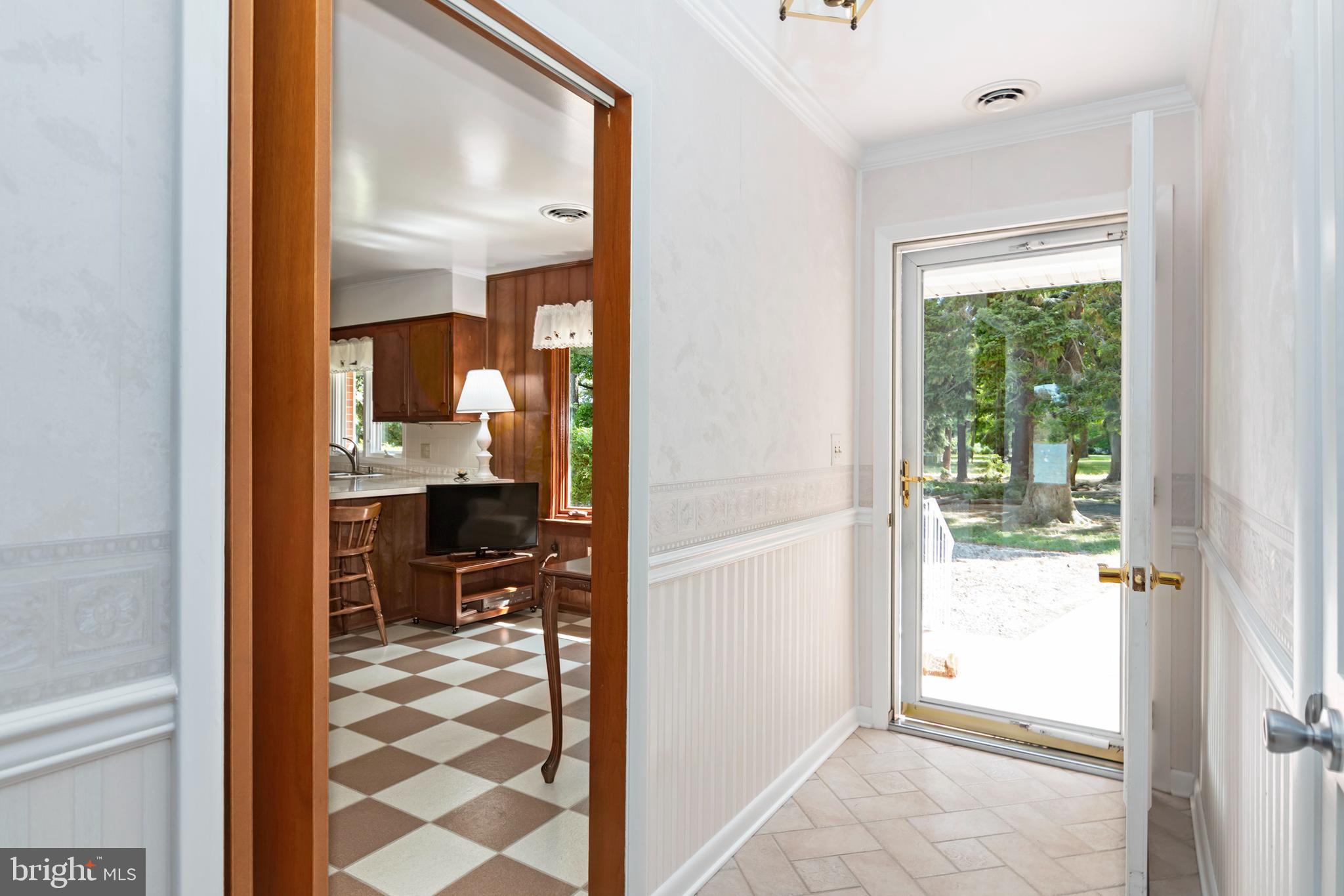 24700 RAYS POINT ROAD