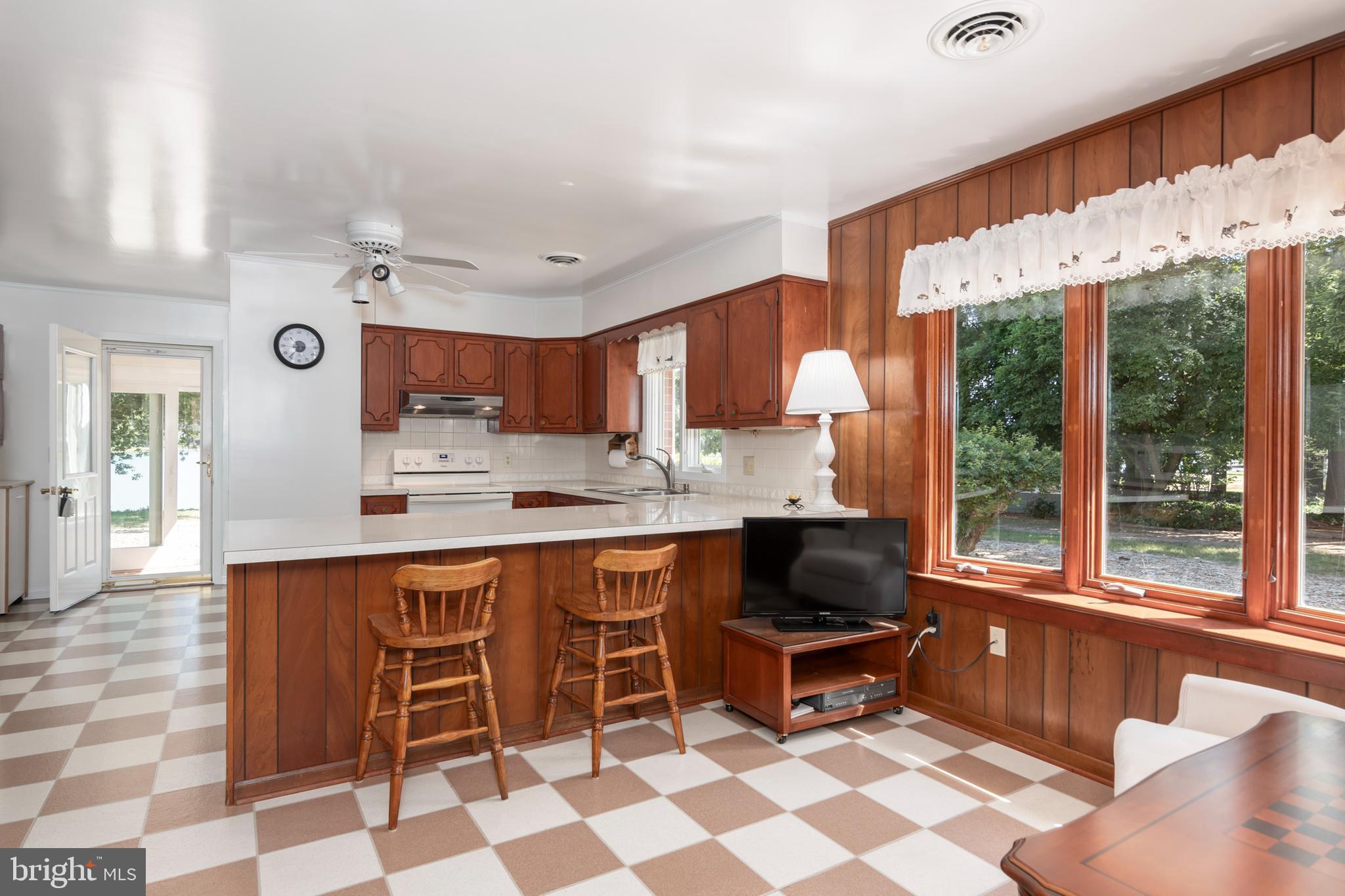 24700 RAYS POINT ROAD