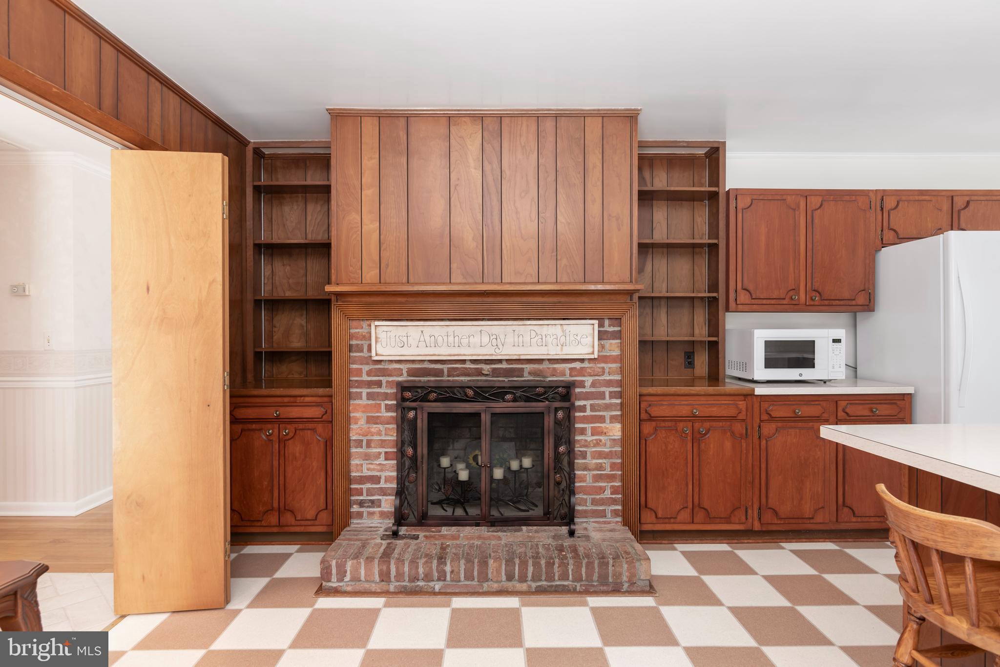 24700 RAYS POINT ROAD