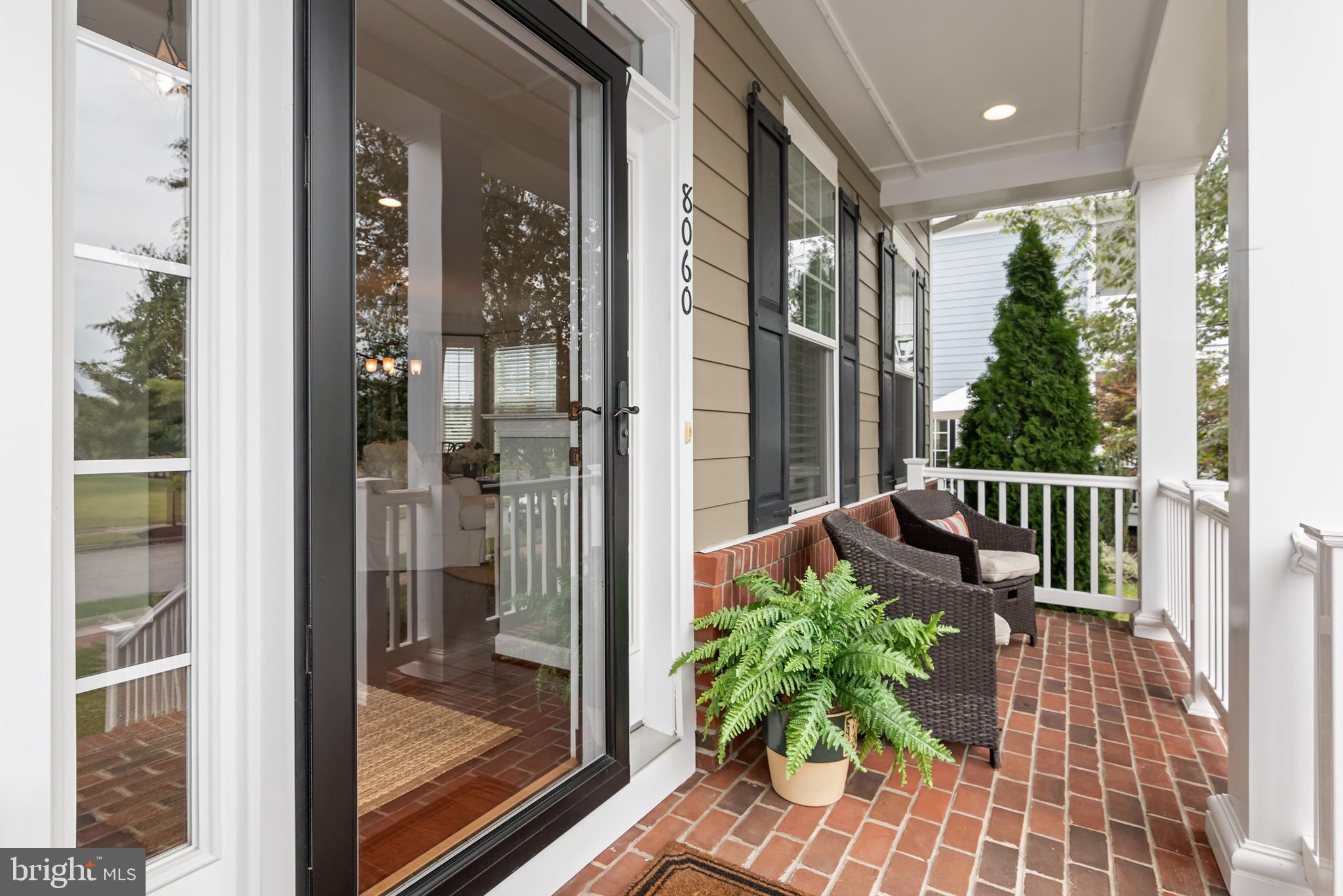 8060 EASTON VILLAGE DRIVE