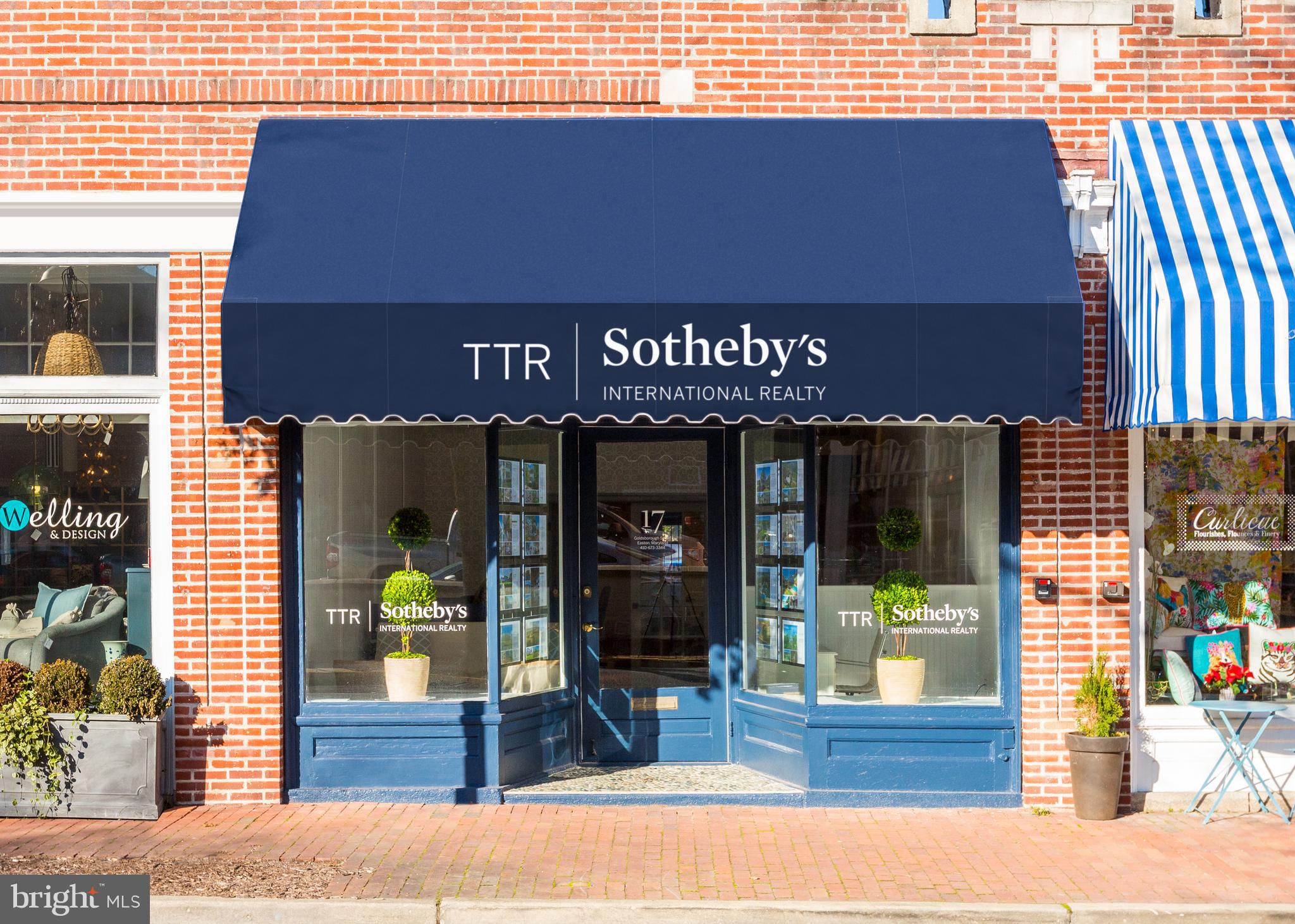 17 GOLDSBOROUGH STREET