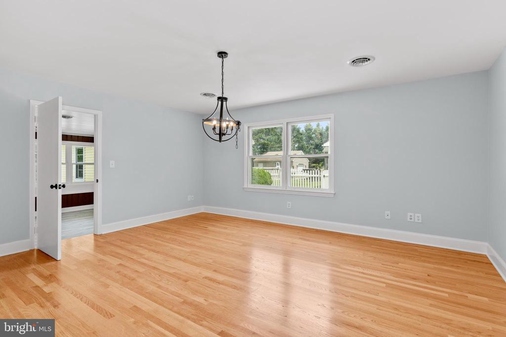 135 CHAPEL ROAD