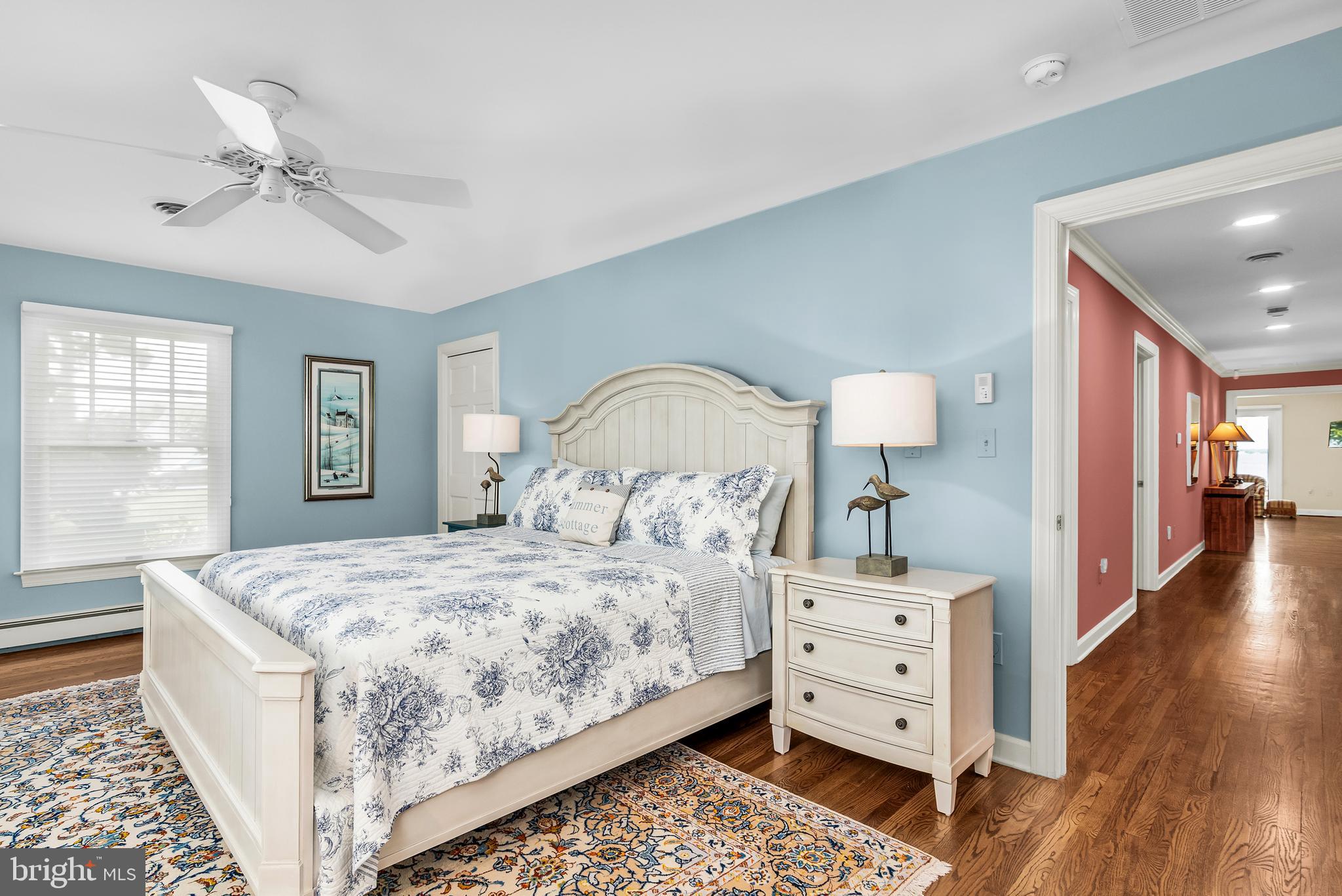 900 RIVERVIEW TERRACE