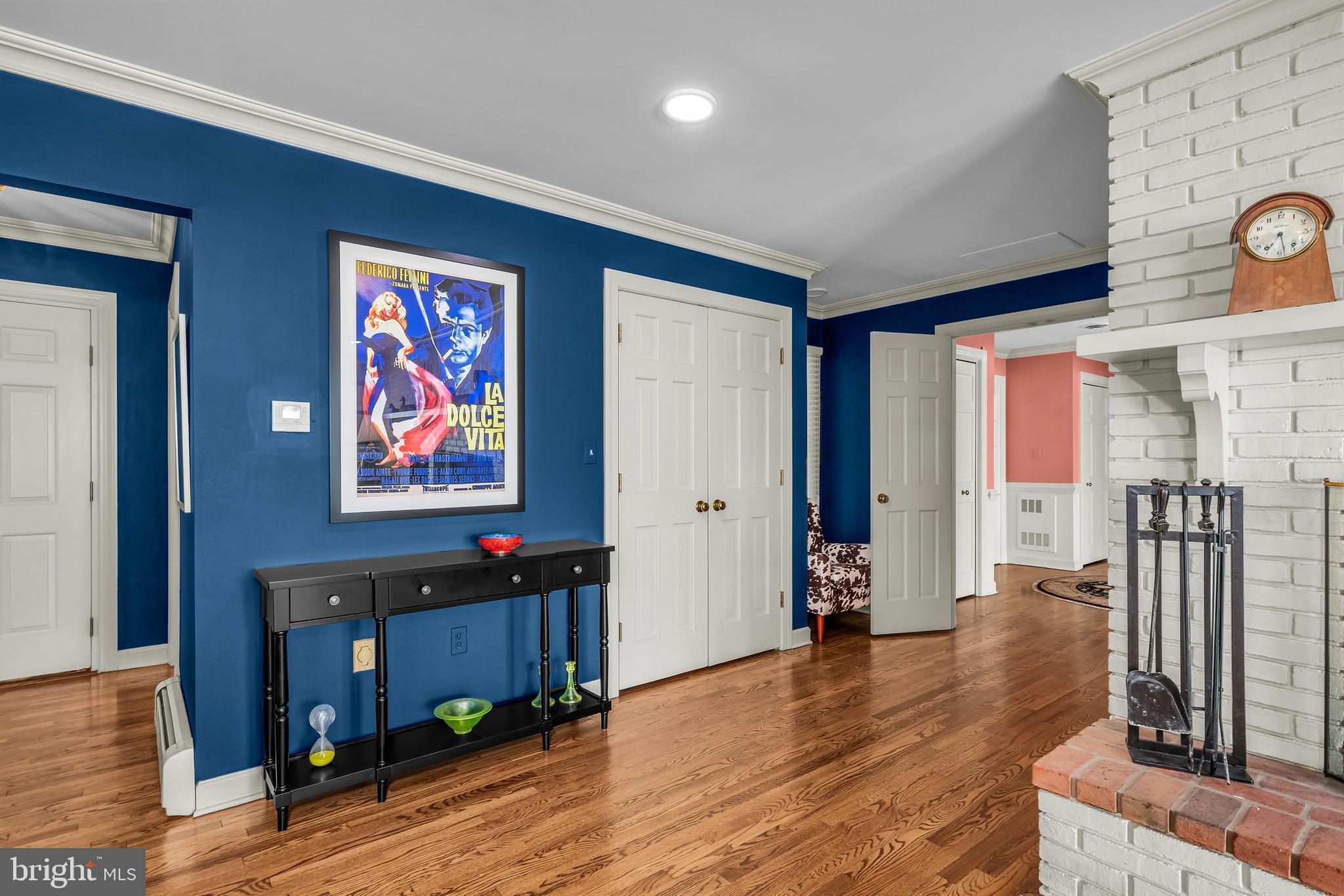 900 RIVERVIEW TERRACE