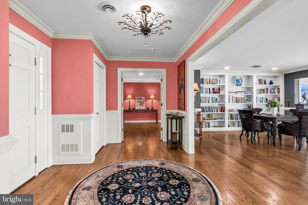 900 RIVERVIEW TERRACE