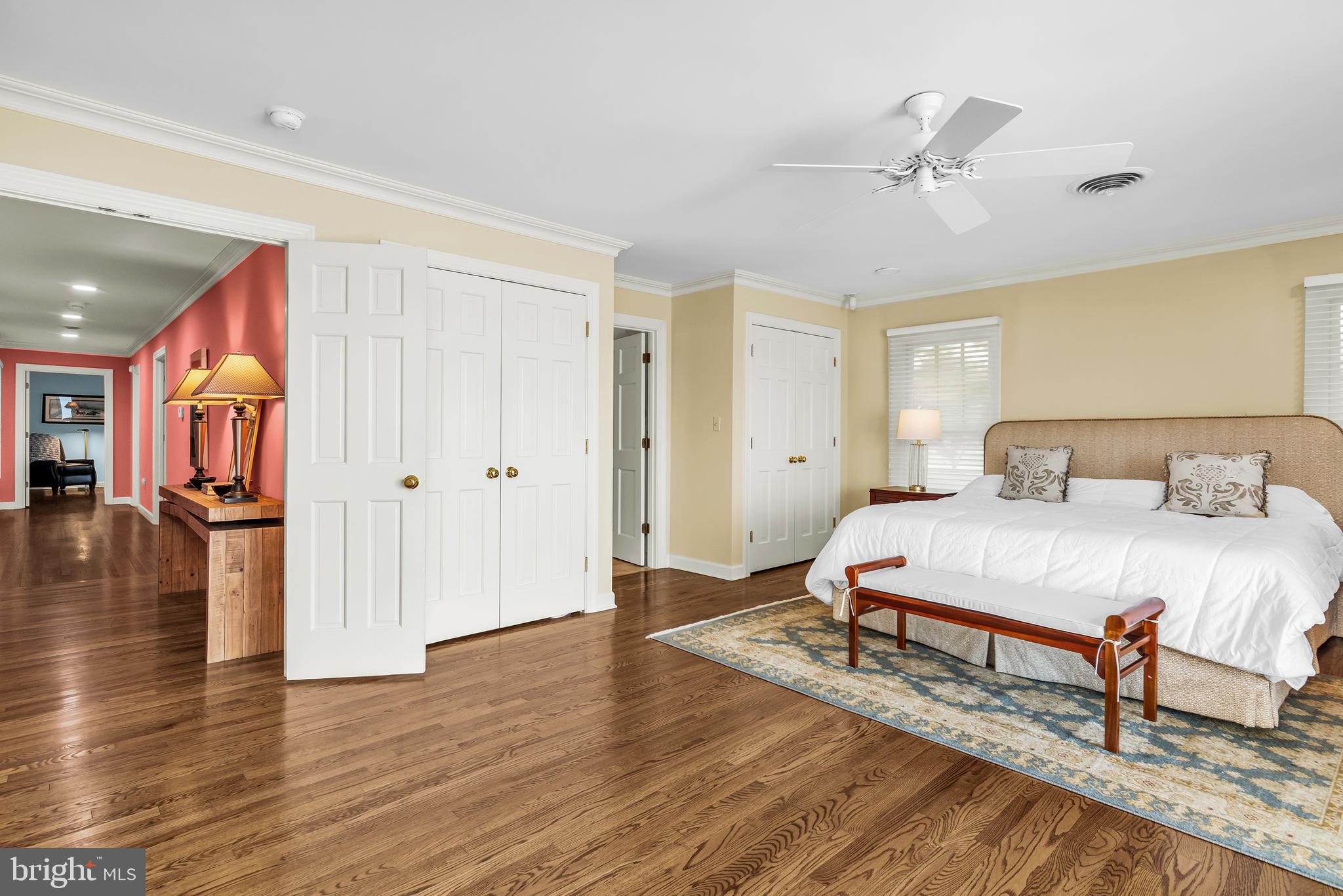 900 RIVERVIEW TERRACE