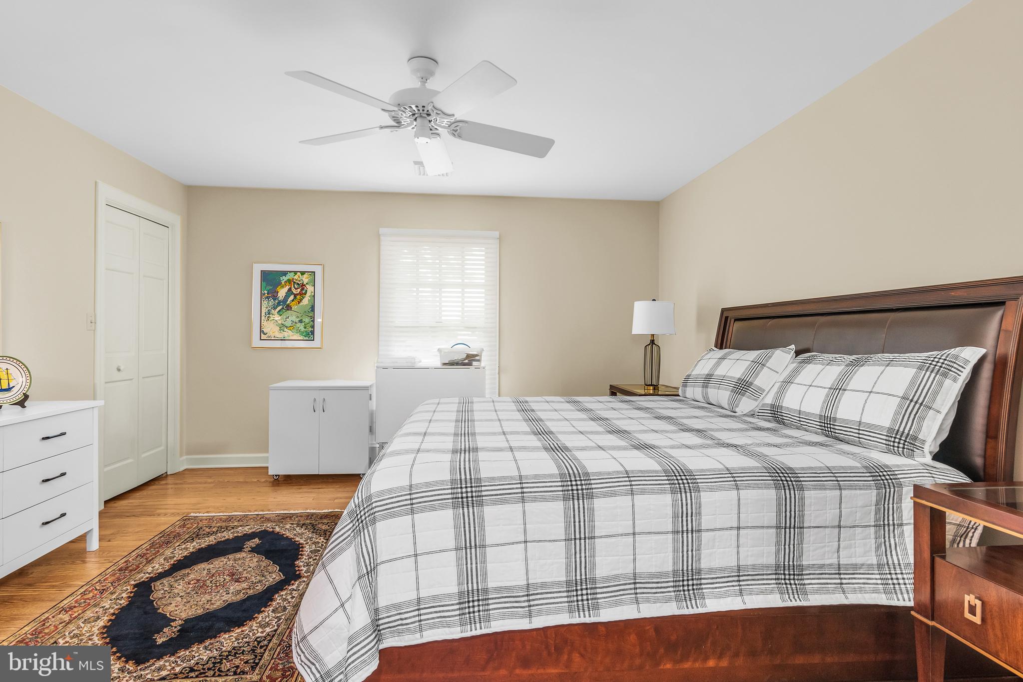 900 RIVERVIEW TERRACE