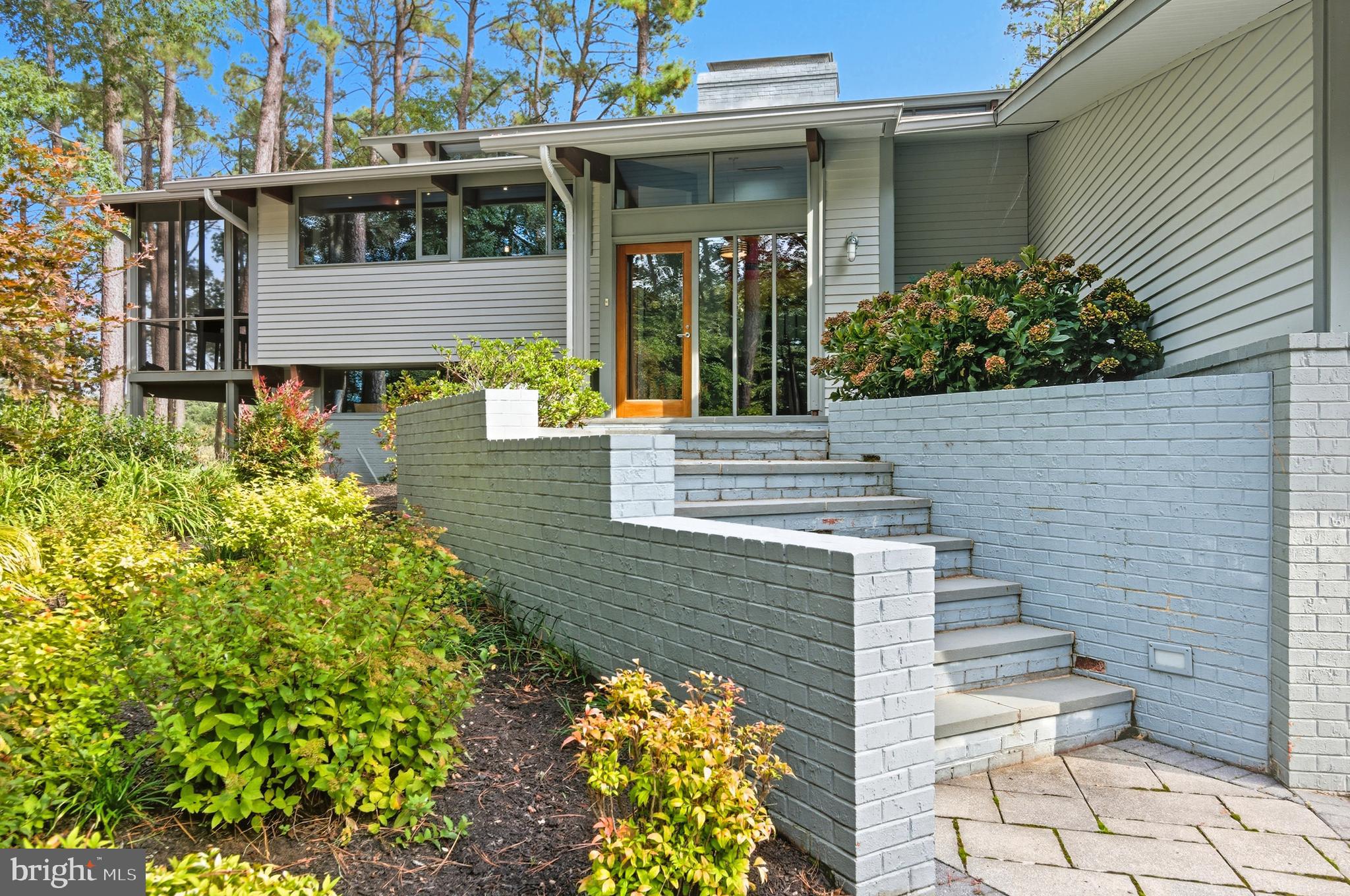 5837 IRISH CREEK ROAD