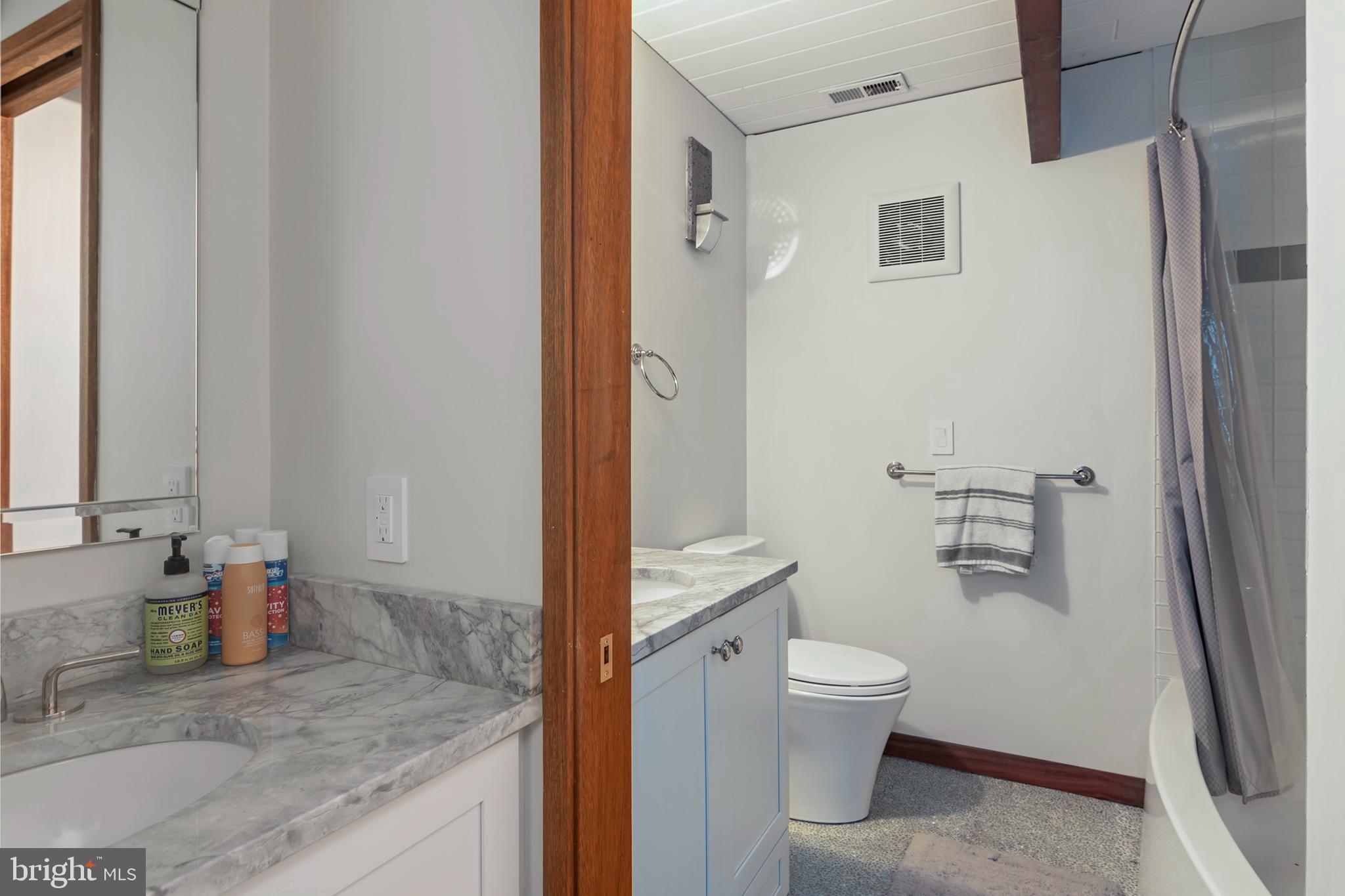 5837 IRISH CREEK ROAD