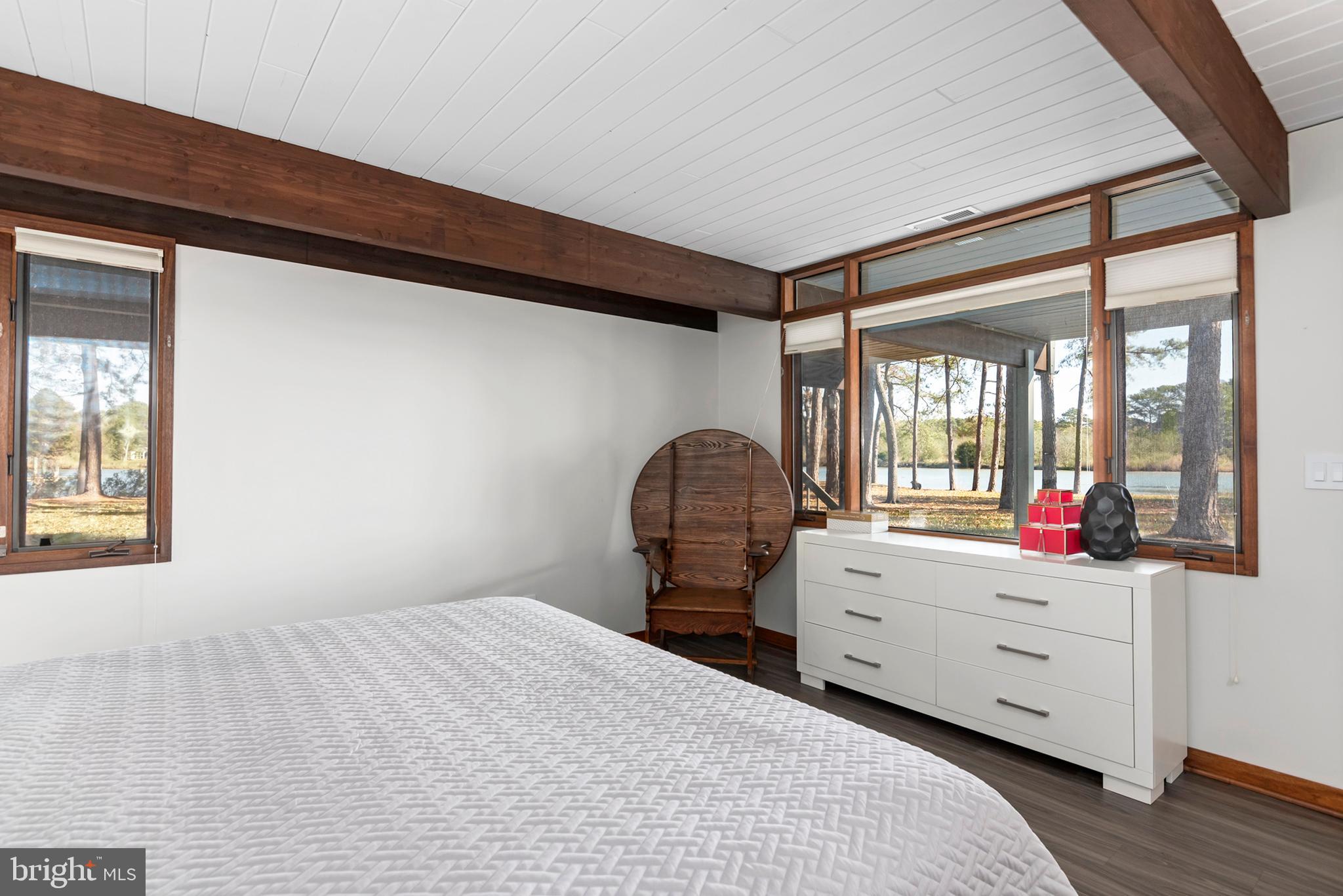 5837 IRISH CREEK ROAD