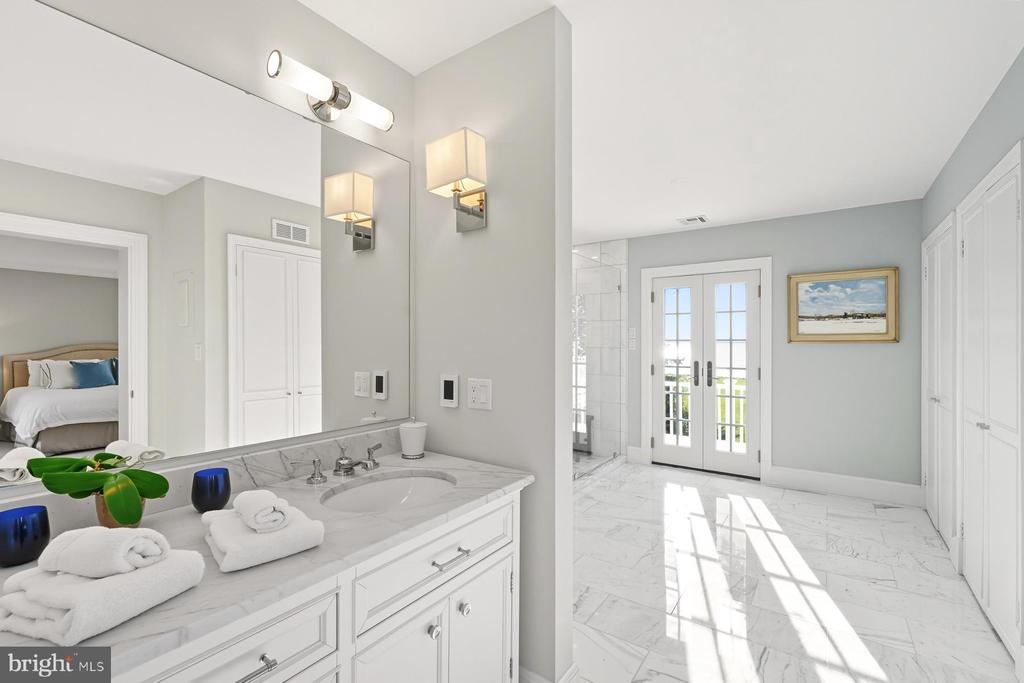 8612 TILGHMAN ISLAND ROAD
